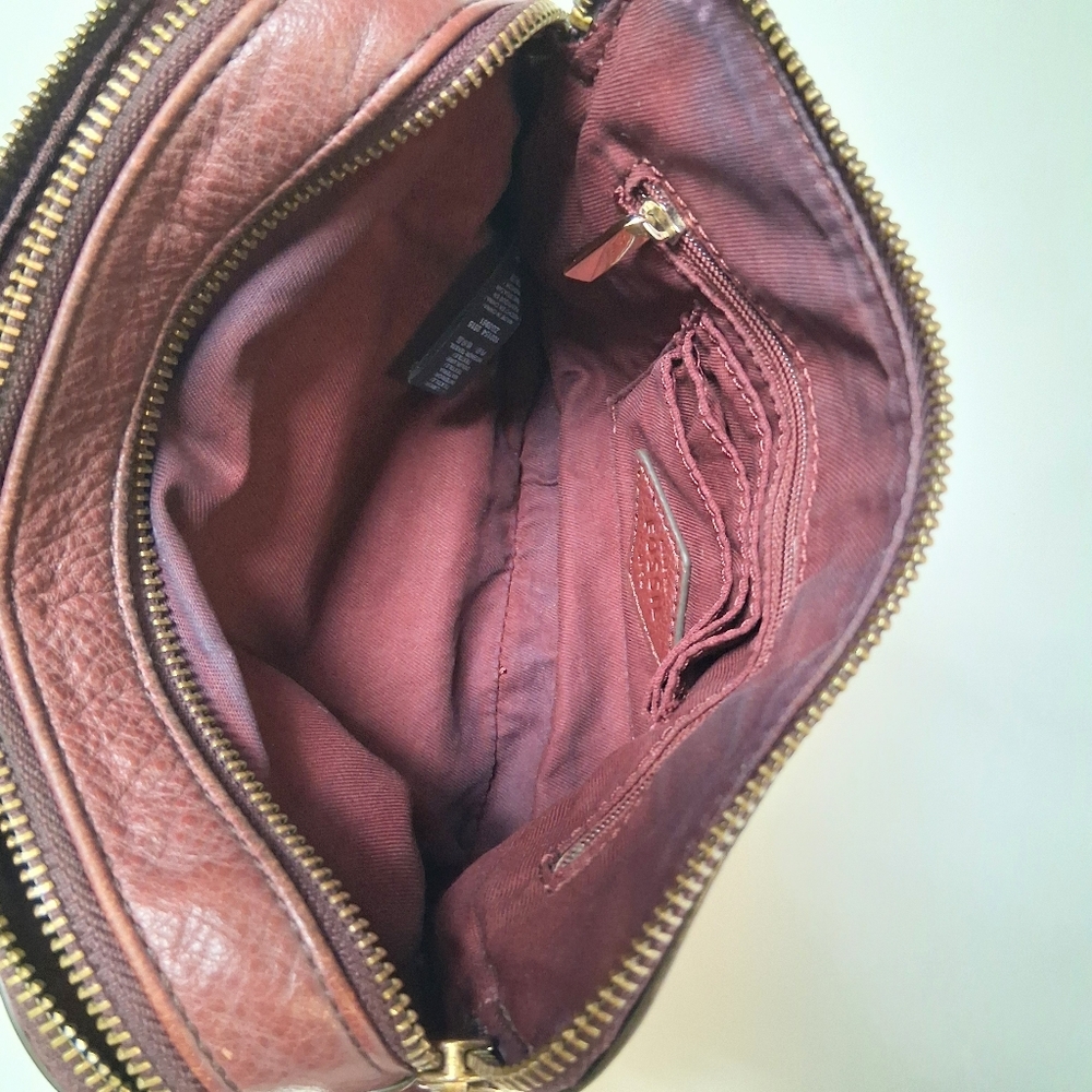 Fossil Brown Leather Crossbody Bag - Picture 9 of 10